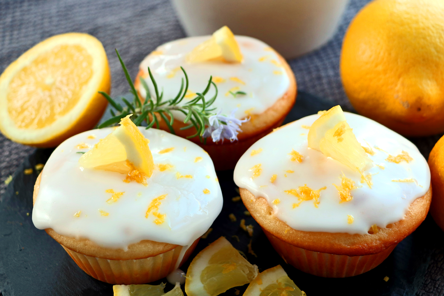 Joghurt Zitronen Muffins – Minze und Blatt